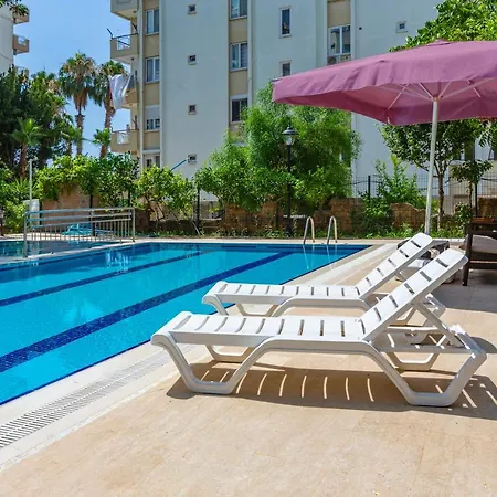 Melissas Lara Appartement Antalya