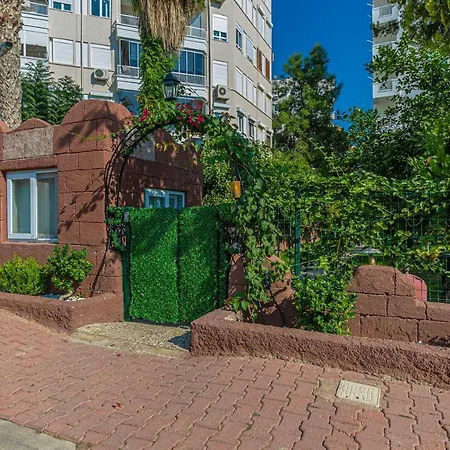 Melissas Lara Appartement Antalya